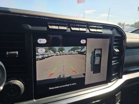 Used 2024 Ford F250 Lariat w/ Lariat Ultimate Package AWD/4WD image 17