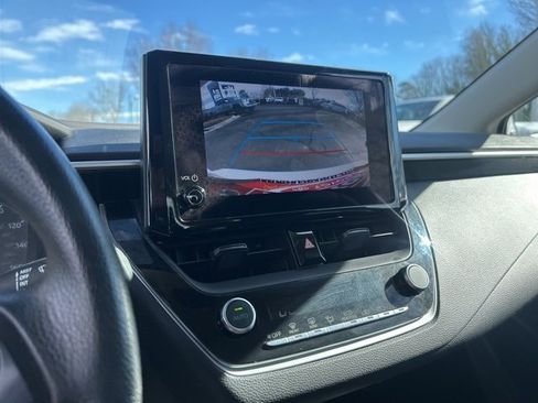 Used 2024 Toyota Corolla LE image 22