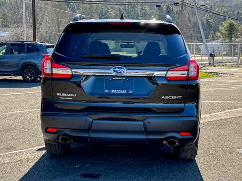Certified 2022 Subaru Ascent Premium w/ Convenience Package image 4