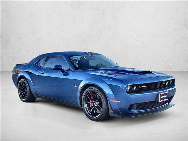 Used 2022 Dodge Challenger R/T Scat Pack RWD image 3