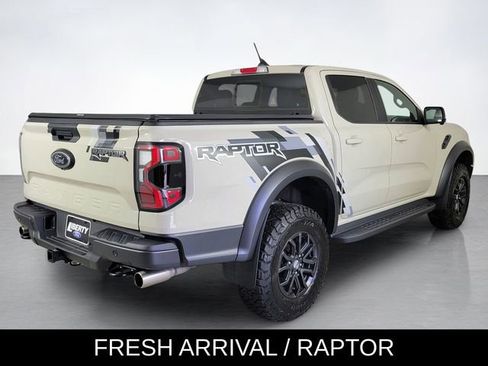 Used 2025 Ford Ranger Raptor AWD/4WD image 3