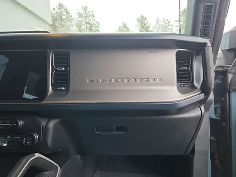 Used 2021 Ford Bronco Outer Banks image 39