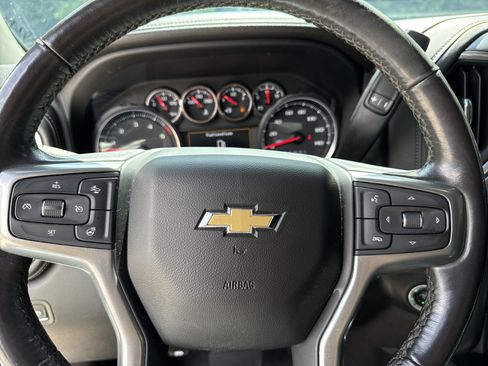 Used 2022 Chevrolet Silverado 2500 LTZ AWD/4WD image 23