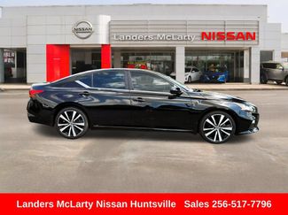 Used 2019 Nissan Altima 2.5 SR FWD video 2