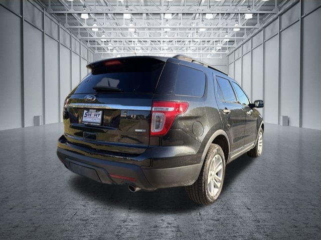 Used 2015 Ford Explorer 4WD image 3