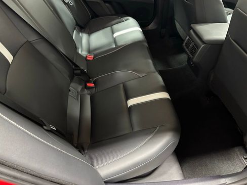 Used 2025 Toyota Camry SE image 51