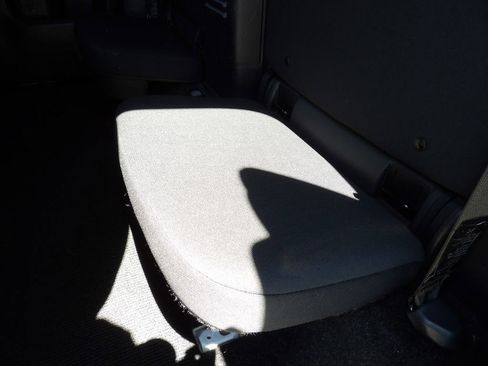 Used 2022 Nissan Frontier S image 33