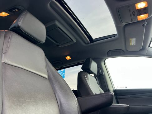 Used 2018 Honda Odyssey EX-L image 19