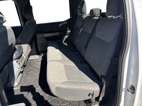 Used 2021 Ford F150 XLT image 16