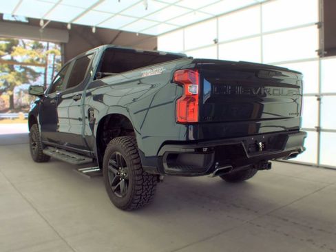 Used 2020 Chevrolet Silverado 1500 Custom Trail Boss w/ Custom Convenience Package AWD/4WD image 6