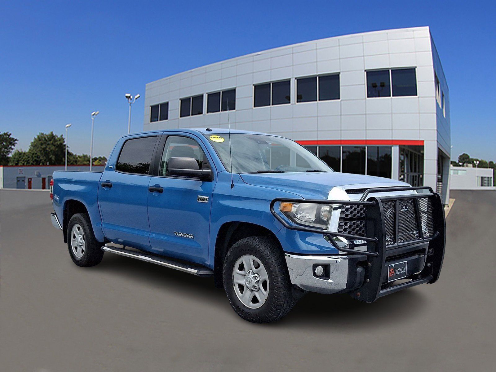 Used 2019 Toyota Tundra SR5 w/ SR5 Upgrade Package AWD/4WD image 1