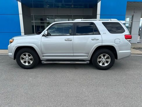 Used 2010 Toyota 4Runner Trail image 2