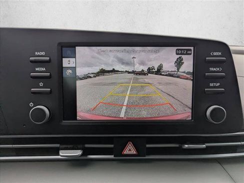 Certified 2026 Hyundai Elantra SE w/ Cargo Package FWD image 17