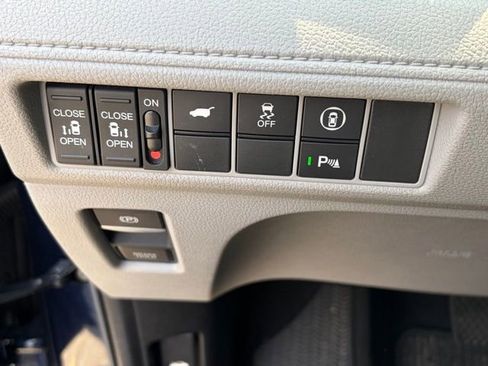Used 2023 Honda Odyssey Touring image 27