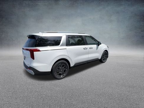 New 2026 Kia Carnival EX image 24