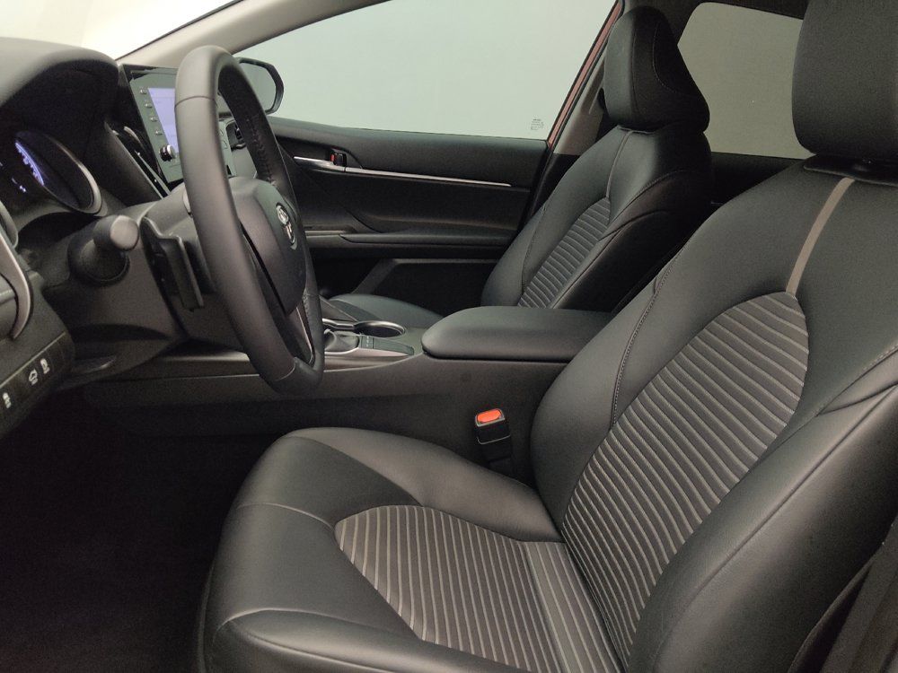 Used 2023 Toyota Camry SE FWD image 17