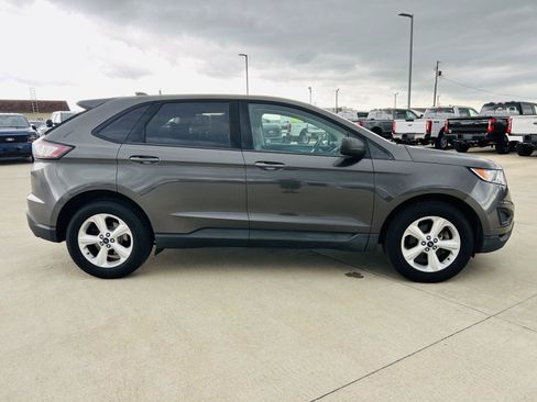 Used 2016 Ford Edge SE FWD image 33