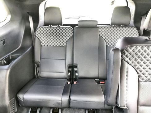 Used 2024 GMC Acadia Denali w/ Super Cruise Package image 23