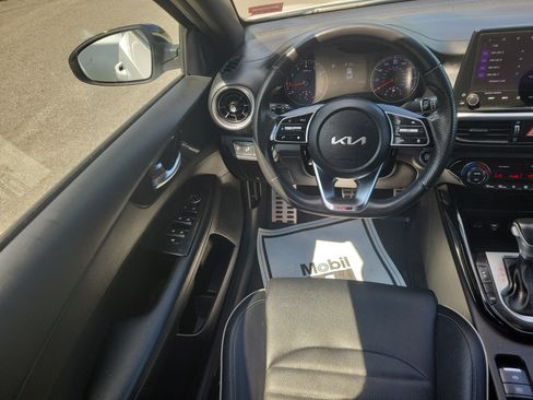 Used 2023 Kia Forte GT-Line w/ GT-Line Premium Package FWD image 19