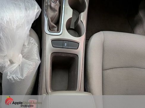 Used 2018 Chevrolet Cruze LT w/ Convenience Package FWD image 22
