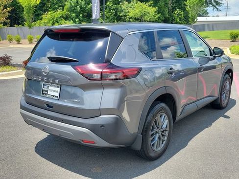 Used 2023 Nissan Rogue S AWD/4WD image 4