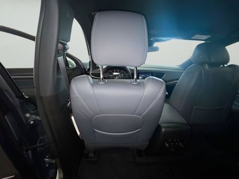 Used 2024 Buick Enclave Essence w/ LPO, Floor Liner Package AWD/4WD image 40