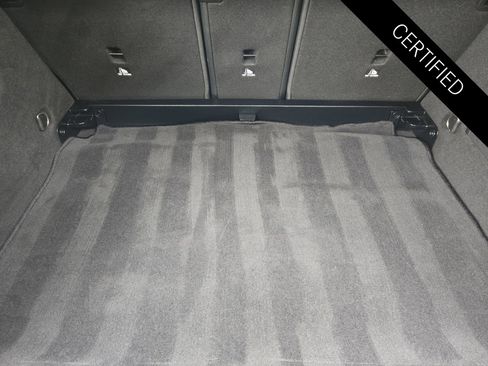 Certified 2021 Mercedes-Benz GLA 250 image 30