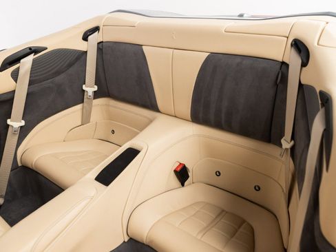 Certified 2019 Ferrari Portofino image 54