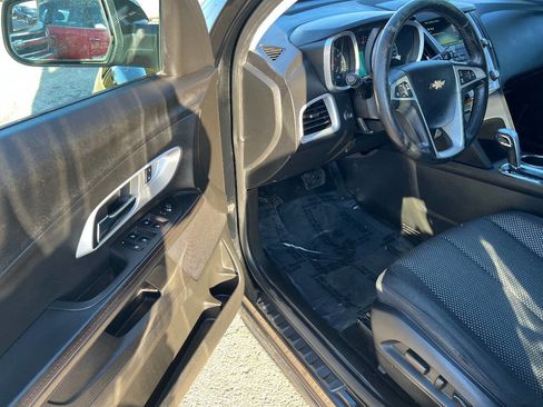 Used 2014 Chevrolet Equinox LT w/ Driver Convenience Package image 16