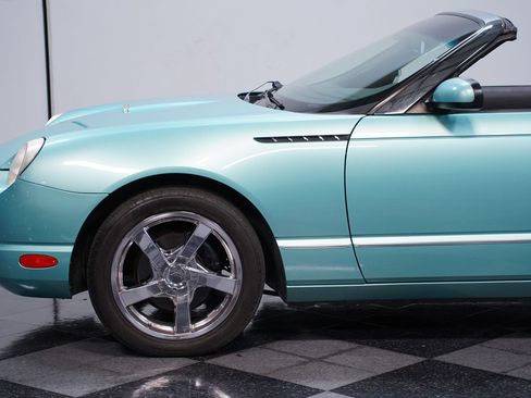Used 2002 Ford Thunderbird image 19