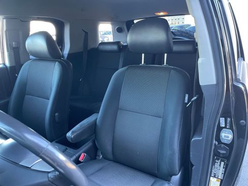 Used 2008 Toyota FJ Cruiser 4WD w/ Upgrade Pkg 2 image 16