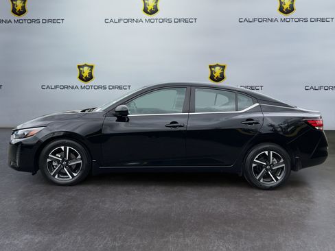 Used 2025 Nissan Sentra SV FWD image 7
