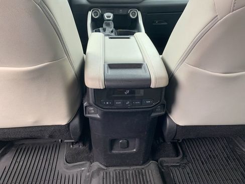 Used 2024 Toyota Grand Highlander XLE image 15