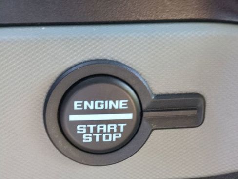 Used 2021 Ford Bronco Badlands image 29