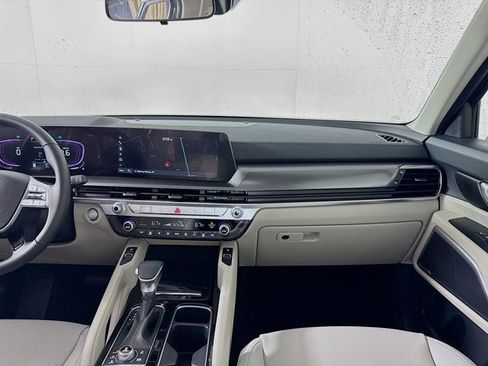 New 2025 Kia Telluride S image 28