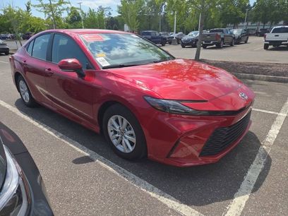 Used 2025 Toyota Camry LE w/ Convenience Package