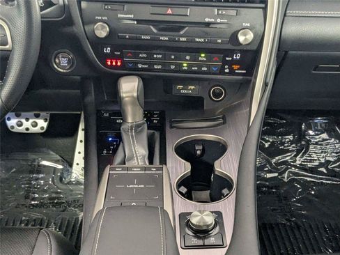 Used 2022 Lexus RX 350 F Sport w/ Accessory Package AWD/4WD image 43