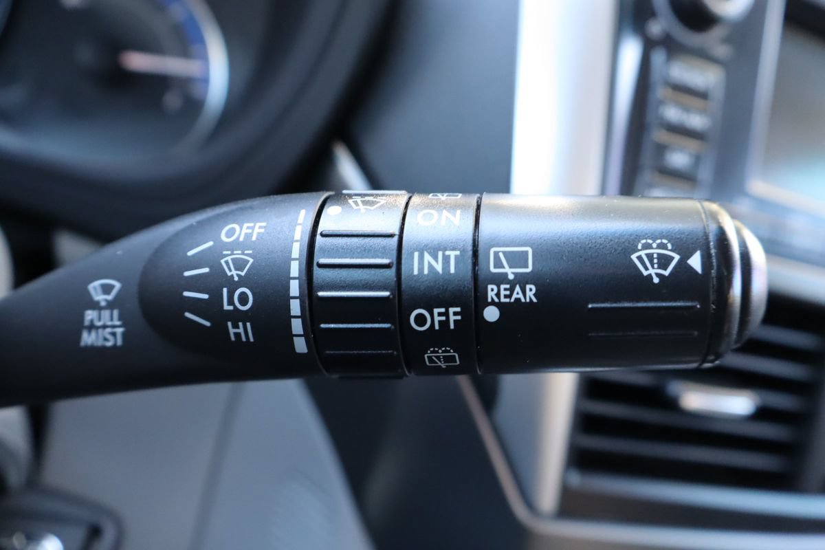 Used 2013 Subaru Forester 2.5X Limited AWD/4WD image 34