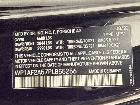 Certified 2023 Porsche Macan GTS AWD/4WD image 12