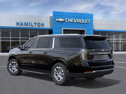 New 2026 Chevrolet Suburban LT w/ Comfort Package AWD/4WD image 3