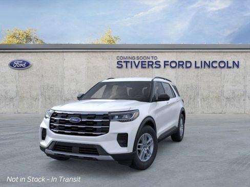 New 2026 Ford Explorer Active image 2