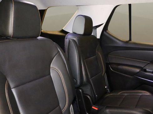 Used 2019 Chevrolet Traverse LT w/ LT Premium Package image 20