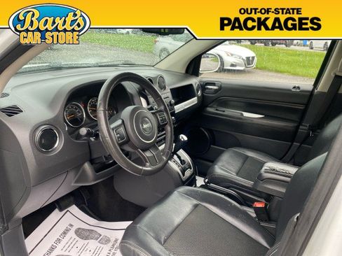 Used 2014 Jeep Compass Latitude AWD/4WD image 25