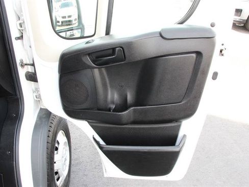 Used 2014 RAM ProMaster 2500 w/ Interior Convenience Group FWD image 17
