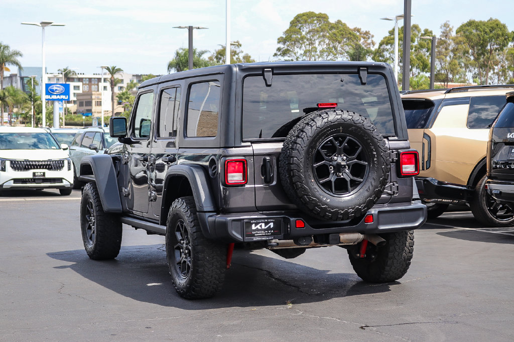 Used 2024 Jeep Wrangler Unlimited Sport AWD/4WD image 6