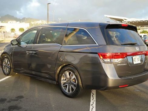 Used 2015 Honda Odyssey Touring image 32