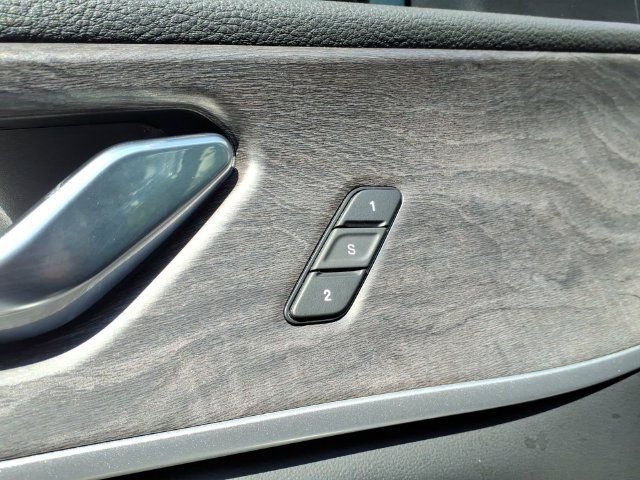 Used 2024 Jeep Grand Cherokee Limited w/ Luxury Tech Group II AWD/4WD image 24