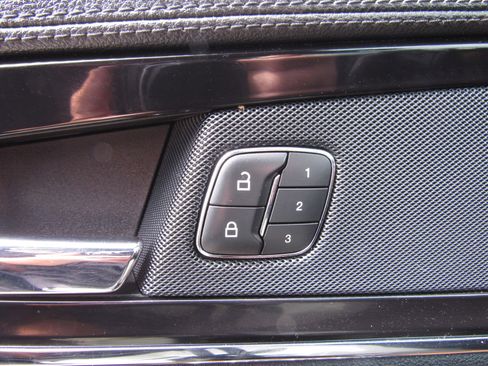 Used 2021 Lincoln Nautilus Reserve w/ Equipment Group 201A FWD image 24