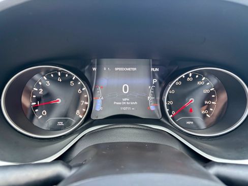 Used 2018 Jeep Compass Limited w/ Navigation Group AWD/4WD image 12