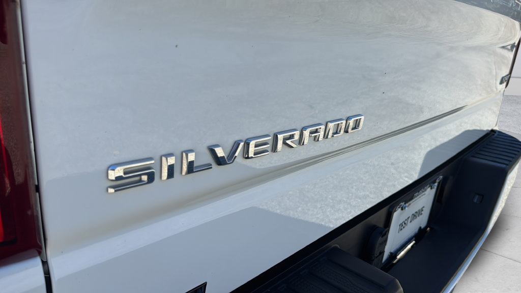 Certified 2023 Chevrolet Silverado 1500 RST AWD/4WD image 29